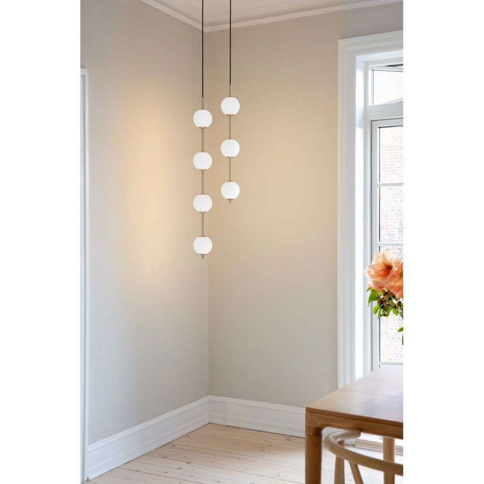 Audrey 3 Pendel Brass/White Opal - UMAGE - Stue - Glass