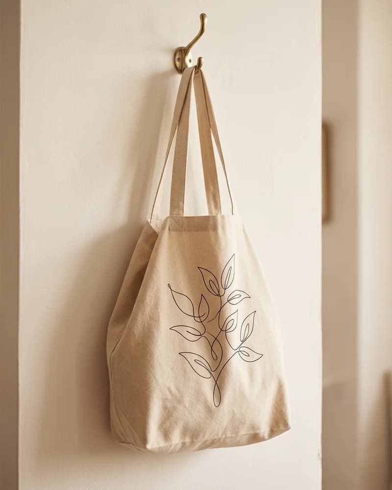 Botanical line tote