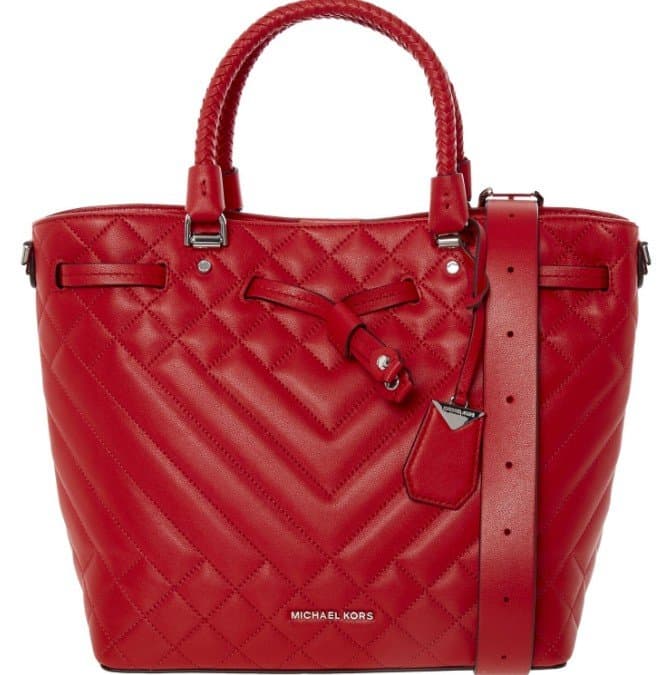 Micheal Kors quilted leather Blakely Bucket handbag in Red 30s9szlm81