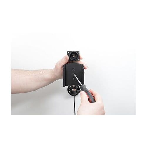 Brodit Aktiv holder med USB-kabel og sigaadapter 721345
