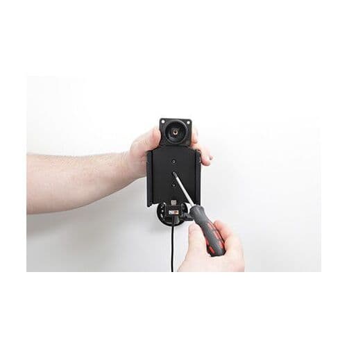 Brodit Aktiv holder med USB-kabel og sigaadapter 721346