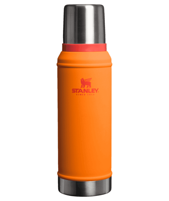Stanley Classic Vacuum Bottle 0,94L (Color: Goldenrod Coral)