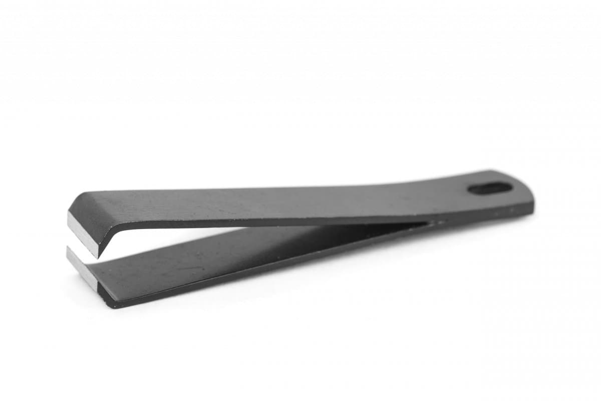 Fly-Dressing Nipper Black 2″